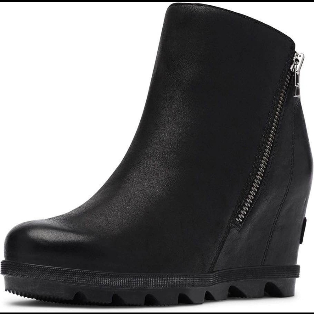 Sorel Black Leather Ankle Boots